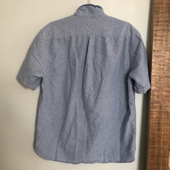 H&M men’s beach button down - Picture 4 of 5